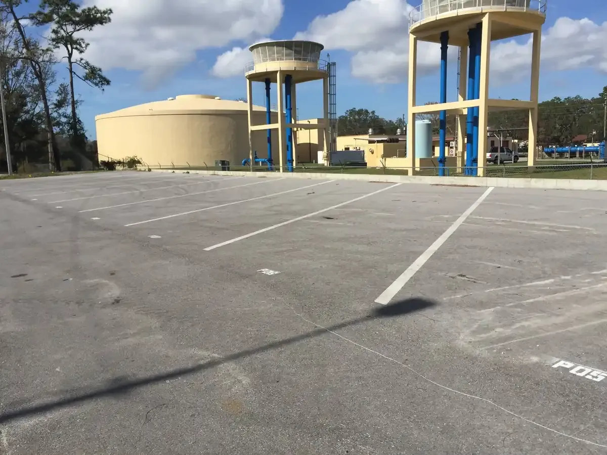 Starkey-Blvd-Storage-Uncovered-Parking